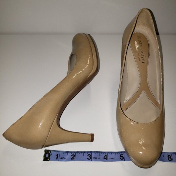 Taupe/Beige Patent High heel sz 6.5 - Picture 6 of 11